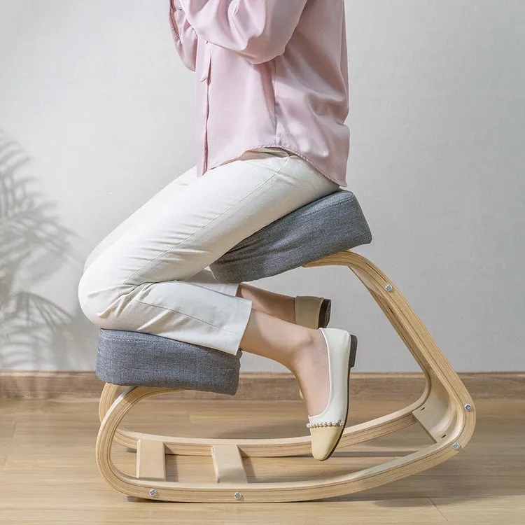 What Should You Know Before Using an Ergonomic Kneeling Desk Chair